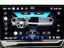 Volkswagen Tayron R-Line 1.5 eHybrid 272 PK | LED Plus | Panoramadak | DCC | Black Style | Achteruitrijcamera | Trekhaak |