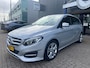 Mercedes-Benz B-klasse B180 122PK Ambition met Navigatie, Cruise control & 17'' Lichtmetalen velgen