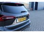 Ford Focus Wagon 1.0 155PK AUTOMAAT Hybrid ST LINE | ALL SEASON BANDEN | NAVIGATIE | DRAADLOZE APPLE CARPLAY/ANDROID AUTO | ADAPTIVE CRUISE CONTROL | LANE ASSIST | DODEHOEK DETECTIE | PARKEERSENSOREN VOOR + ACHTER | ACHTERUITRIJ CAMERA | LICHTMETALEN VELGEN 17" | DAB+ RADIO |