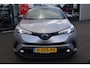 Toyota C-HR / C-HR+ 1.8 HYBRID DYNAMIC STOELVERW. AD-CRUISE NAVI KEYLESS PARK-SENSOREN CAMERA NL-AUTO