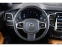 Volvo XC90 2.0 T8 Plug-in hybrid AWD Ultra Bright Luchtvering - Panoramadak - Head up - Massagestoelen - Harman Kardon - Visual Park Assist - Stoelverwarming voor/achter - Getinte ruiten - Zongordijnen -