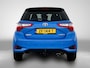 Toyota Yaris 1.5 Hybrid SkyBlue | Panoramadak | Trekhaak | Safety Pakket | LED | PDC voor en achter | Unieke Uitvoering | Onderweg-naar-dealer