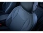 Volkswagen T-Roc R-Line First Edition | 'App-Connect' draadloze smartphone integratie | 30,5 cm display met 2D en 3D weergave | Automatische afstandsregeling (Adaptive Cruise Control)