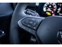 Volkswagen T-Roc R-Line First Edition | 'App-Connect' draadloze smartphone integratie | 30,5 cm display met 2D en 3D weergave | Automatische afstandsregeling (Adaptive Cruise Control)