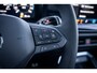 Volkswagen T-Roc R-Line First Edition | 'App-Connect' draadloze smartphone integratie | 30,5 cm display met 2D en 3D weergave | Automatische afstandsregeling (Adaptive Cruise Control)