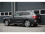 BMW X3 xDrive30e M-SPORT / PANO / HARMAN KARDON / LEDER / MEMORY / HUD / PARFUM / TREKHAAK / DEALERONDERHOUDEN