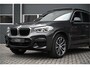 BMW X3 xDrive30e M-SPORT / PANO / HARMAN KARDON / LEDER / MEMORY / HUD / PARFUM / TREKHAAK / DEALERONDERHOUDEN