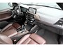 BMW X3 xDrive30e M-SPORT / PANO / HARMAN KARDON / LEDER / MEMORY / HUD / PARFUM / TREKHAAK / DEALERONDERHOUDEN