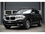 BMW X3 xDrive30e M-SPORT / PANO / HARMAN KARDON / LEDER / MEMORY / HUD / PARFUM / TREKHAAK / DEALERONDERHOUDEN