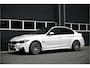BMW M3 3-serie DCTA LCI / CARBON / HARMAN KARDON / LEDER / MEMORY / DODE HOEK DETECTIE / DEALERONDERHOUDEN