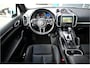 Porsche Cayenne 3.0 D PLATINUM EDITION / PANORAMA DAK / LEDER / CAMERA / LED / BLIND SPOT / 21"