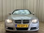 BMW 3-Serie Cabrio 325i High Executive E93 / 3.0L / 6-Cilinder / 218 PK / Automaat / M Sport Leder / Navi Pro / Memory / Xenon / Keyless / Telefoon / Bj. 2008