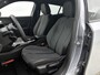 Peugeot e-2008 SUV EV Allure Avantage 54 kWh 156pk | 406km WLTP Actieradius | Navigatie | Rondomzichtcamera | Climate Control | Adaptieve Cruise Control | Parkeersensoren v+a | Dodehoeksensor | Draadloze Apple Carplay / Android Auto | Digitaal instrumentenpaneel | Armsteun | Elektrisch inklapbare spiegels | DAB+ radio | Led koplampen | Donker getint glas | 17" lichtmetalen velgen |