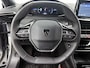Peugeot e-2008 SUV EV Allure Avantage 54 kWh 156pk | 406km WLTP Actieradius | Navigatie | Rondomzichtcamera | Climate Control | Adaptieve Cruise Control | Parkeersensoren v+a | Dodehoeksensor | Draadloze Apple Carplay / Android Auto | Digitaal instrumentenpaneel | Armsteun | Elektrisch inklapbare spiegels | DAB+ radio | Led koplampen | Donker getint glas | 17" lichtmetalen velgen |