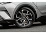 Toyota C-HR / C-HR+ 1.8 Hybrid Aut. Bi-Tone Plus Stuur + stoelverwarming/ Camera/ JBL/ DAB+/ Adapt. cruise/ Navigatie