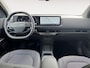 Kia EV2 Plus 61 kWh 1.000,- Inruilkorting | Privacy Glass | 18" lichtmetalen velgen | Warmtewerend glas rondom | Draadloze oplader voor smartphone