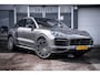 Porsche Cayenne 4.0 Turbo S E-Hybrid 680pk|Burmester|Keramisch|Luchtvering|Stoelkoeling|Sportchrono|Softclose|HuD|ACC|Dealer-onderhouden