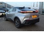 Toyota C-HR / C-HR+ 2.0 PLUG-IN HYBRID 220 EXECUTIVE ANDROID/APPLE AD-CRUISE JBL-AUDIO BLIND SPOT STOEL/ STUURVERWARM. 19" LM-VELGEN