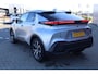 Toyota C-HR / C-HR+ HYBRID 140 DYNAMIC APPLE/ANDROID BLIND-SPOT KEYLESS PARKSENSOREN PARKCAMERA AD-CRUISE NL-AUTO
