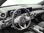 Mercedes-Benz A-klasse 180 AMG line | Night pakket | Panorama schuifdak Inclusief 12 Maanden Garantie.