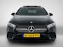 Mercedes-Benz A-klasse 180 AMG line | Night pakket | Panorama schuifdak Inclusief 12 Maanden Garantie.