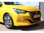 Peugeot 208 1.2 PureTech Allure Pack | Navi by app | Camera | 3D Instrumentenpaneel | All season | 1e Eigenaar | Origineel NL |