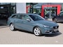 SEAT Leon Sportstourer 1.5 TSI e-Hybrid FR Business 204PK / 150kW DSG, Technology pack (verwarmbare voorstoelen, keyless entry, elektrisch bedienbare achterklep met sensorsturing, draadloze telefoonlader), adaptieve cruise control, achteruitrijcamera (rear view), parkeersensoren voor en achter (pdc), draadloos Apple Carplay & Android Auto, DAB+, elektrisch verstel-, verwarm- en inklapbare buitenspiegels, virtual cockpit, 17" 'Dynamic' LMV etc.