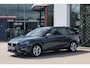 SEAT Leon Sportstourer 1.5 TSI e-Hybrid FR Business 204PK / 150kW DSG, Technology pack (verwarmbare voorstoelen, keyless entry, elektrisch bedienbare achterklep met sensorsturing, draadloze telefoonlader), adaptieve cruise control, achteruitrijcamera (rear view), parkeersensoren voor en achter (pdc), draadloos Apple Carplay & Android Auto, DAB+, elektrisch verstel-, verwarm- en inklapbare buitenspiegels, virtual cockpit, 17" 'Dynamic' LMV etc.