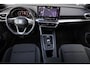 SEAT Leon Sportstourer 1.5 TSI e-Hybrid FR Business 204PK / 150kW DSG, Technology pack (verwarmbare voorstoelen, keyless entry, elektrisch bedienbare achterklep met sensorsturing, draadloze telefoonlader), adaptieve cruise control, achteruitrijcamera (rear view), parkeersensoren voor en achter (pdc), draadloos Apple Carplay & Android Auto, DAB+, elektrisch verstel-, verwarm- en inklapbare buitenspiegels, virtual cockpit, 17" 'Dynamic' LMV etc.