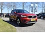 Volvo XC40 T3 156PK Momentum | H&K | Trekhaak | ACC | Leder | Stoelverwarming | Camera