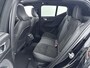 Volvo EX40 Single Motor Extended Range Ultra 82 kWh | Panoramadak | BLIS | Stoel+Stuurverwarming | Extra getint glas | PDC V+A en Camera | Warmtepomp |