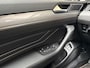 Volkswagen Passat Variant 1.4 TSI PHEV GTE 218Pk Automaat (PANORAMADAK, VIRTUAL COCKPIT, APPLE CARPLAY, MEMORY SEATS, LEDER, STOELVERWARMING, KEYLESS, 360 CAMERA, TREKHAAK, NIEUWSTAAT)