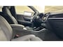 Volvo EX40 Single Motor Extended Range Ultra 82 kWh | Panoramadak | BLIS | Stoel+Stuurverwarming | All Season banden | Extra Getint Glas | PDC V+A en Camera | Warmtepomp |