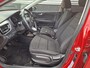 Kia Stonic 1.0 T-GDi DynamicPlusLine Trekhaak, Navigatie, NL-auto, Dealeronderhouden, Navigatie, Cruise control, Climate control, Parkeersensoren, Privacy glass, Smart Key