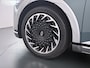Hyundai Ioniq 5 Lounge 306pk 0-100 5,2sec Leer V2L 800V AWD 73kWh Remote Smart Parking Assist (RSPA) Relaxation-Seats(Zero-Gravity-Kantelen+)Elektr.Stoelen+Ventilatie+Verwarmd+Geheugen 360-Camera+Blind-Spot-View-Monitor Semi-Auto-Pilot (HDA II) SOH 97% Augmented Reality Warmtepomp 20"lm Elektr.Achterklep Bose-HiFi 605Nm koppel ! 4WD 1600KG Trekvermogen Remassistent Lane assist tot max 350kw/u laden! Nieuw € 58.000 euro