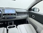 Hyundai Ioniq 5 Lounge 306pk 0-100 5,2sec Leer V2L 800V AWD 73kWh Remote Smart Parking Assist (RSPA) Relaxation-Seats(Zero-Gravity-Kantelen+)Elektr.Stoelen+Ventilatie+Verwarmd+Geheugen 360-Camera+Blind-Spot-View-Monitor Semi-Auto-Pilot (HDA II) SOH 97% Augmented Reality Warmtepomp 20"lm Elektr.Achterklep Bose-HiFi 605Nm koppel ! 4WD 1600KG Trekvermogen Remassistent Lane assist tot max 350kw/u laden! Nieuw € 58.000 euro