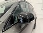 Volvo XC90 T8 Recharge AWD R-Design PANO/LUCHTVERING/B&W/SOH 100%/TREKHAAK/22"BLACK/HEAD-UP/MASSAGE+VENTILATIE/NAPPA-LEER/360CAMERA/PINE-GREY/DONKERE-ALCANTARA HEMEL/VOLLEDIG VOLVO DEALER HISTORIE