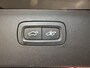Volvo XC90 T8 Recharge AWD R-Design PANO/LUCHTVERING/B&W/TREKHAAK/22"BLACK/HEAD-UP/MASSAGE+VENTILATIE/NAPPA-LEER/360CAMERA/PINE-GREY/DONKERE-ALCANTARA HEMEL/VOLLEDIG VOLVO DEALER HISTORIE