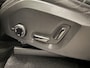 Volvo XC90 T8 Recharge AWD R-Design PANO/LUCHTVERING/B&W/SOH 100%/TREKHAAK/22"BLACK/HEAD-UP/MASSAGE+VENTILATIE/NAPPA-LEER/360CAMERA/PINE-GREY/DONKERE-ALCANTARA HEMEL/VOLLEDIG VOLVO DEALER HISTORIE
