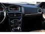 Volvo V40 Cross Country 2.0 T3 Nordic+ | Keyless entry | 100% Dealeronderhouden | 1e Eigenaar | Trekhaak | Stoelverwarming | Lichtmetalen velgen | Navigatie | Bluetooth | Koplampsproeiers