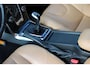 Volvo V40 Cross Country 2.0 T3 Nordic+ | Keyless entry | 100% Dealeronderhouden | 1e Eigenaar | Trekhaak | Stoelverwarming | Lichtmetalen velgen | Navigatie | Bluetooth | Koplampsproeiers