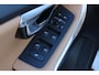 Volvo V40 Cross Country 2.0 T3 Nordic+ | Keyless entry | 100% Dealeronderhouden | 1e Eigenaar | Trekhaak | Stoelverwarming | Lichtmetalen velgen | Navigatie | Bluetooth | Koplampsproeiers