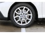 Volvo V40 Cross Country 2.0 T3 Nordic+ | Keyless entry | 100% Dealeronderhouden | 1e Eigenaar | Trekhaak | Stoelverwarming | Lichtmetalen velgen | Navigatie | Bluetooth | Koplampsproeiers