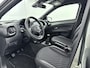 Toyota Aygo X 1.0 VVT-i MT Premium | Fietsendragerbeugel | Stoelverwarming | Leder |
