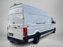Volkswagen Crafter 2.0 TDI L4H4 Trendline 177PK Automaat | Multifunctioneel Stuurwiel | LED-Koplampen | Cruise Control | Apple/Android Carplay | Parkeersensoren Voor + Achter | Achteruitrijcamera | Airco | DAB+ | Navigatie |