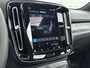 Volvo EX40 Single Motor Extended Range Ultra 82 kWh | Panoramadak | BLIS | Stoel+Stuurverwarming | All Season banden | Extra Getint Glas | PDC V+A en Camera | Warmtepomp |