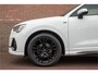 Audi Q3 35 TFSI S-Tronic S edition, 35.000km NAP, Adaptive cruise, Camera, Carplay, Sfeerverlichting, Keyless, PDC, S-Line.