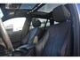 BMW 3-Serie Touring 320d High Executive | M PAKKET | Leer | Sportstoelen | Memory | Schuif kantel dak | Head up display | Stoelverwarming | Camera | lmv | Herman Kardon |