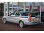 Volvo V70 2.4 Edition | Clima | Cruise | Leer | NL Auto!! |