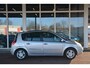 Renault Scenic 1.6-16V Tech Line | Navigatie | Panaramadak | Xenon | Cruise-control | PDC | Clima | Trekhaak | NL auto!! |